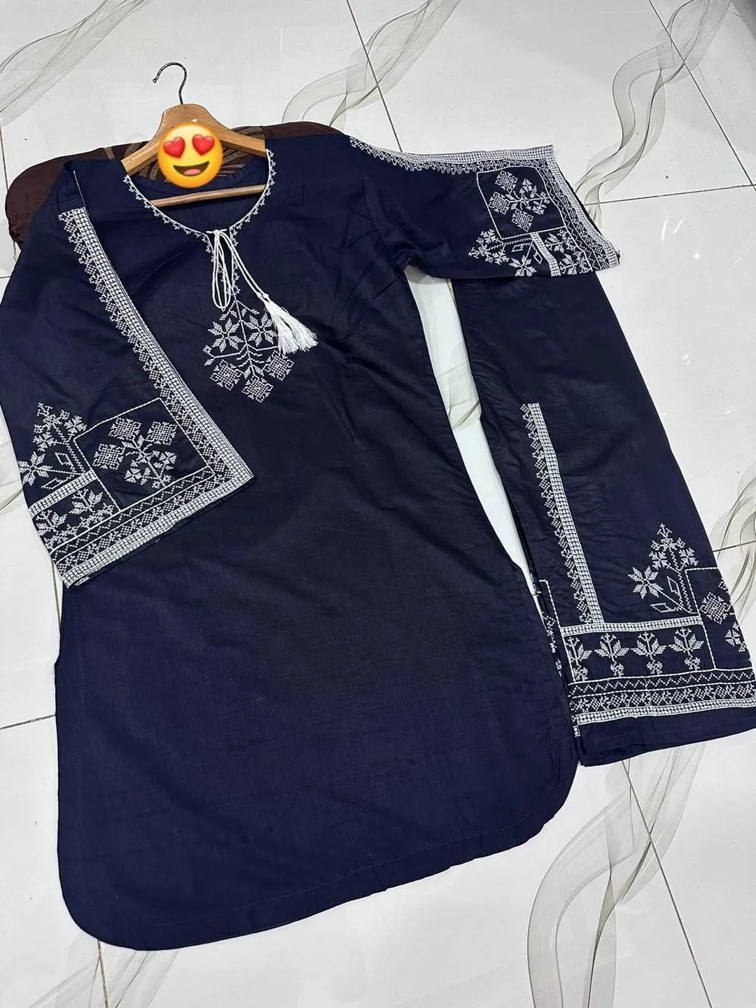 Blue Aari Embroidered Women's 3Pcs Suit Set